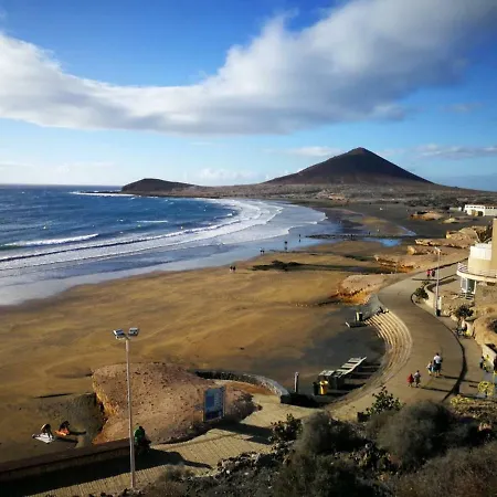 Sandra Perla * El Medano (Tenerife)